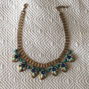 Lulu’s statement necklace